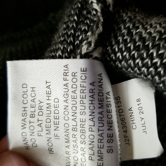 Poncho | S - Picture 6 of 7